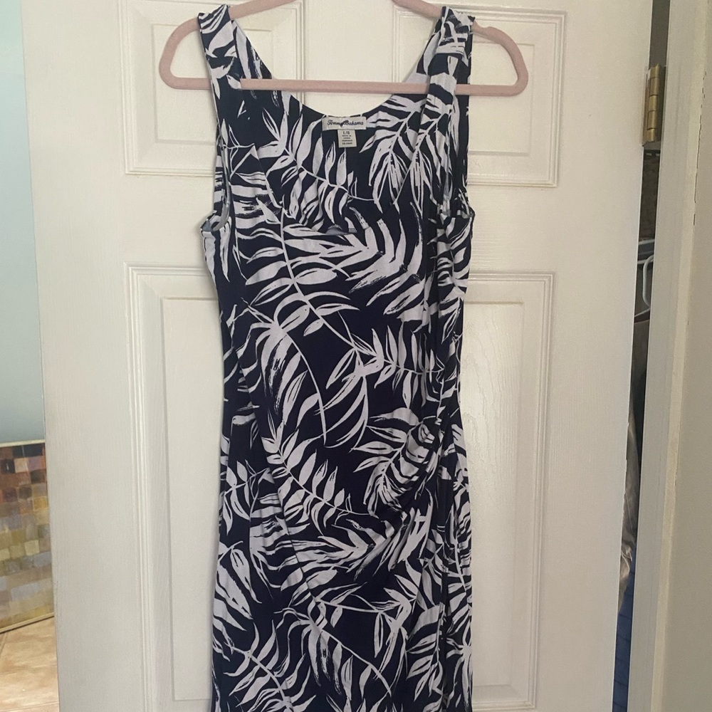 Tommy Bahama tank dress with side ruching Navy and White